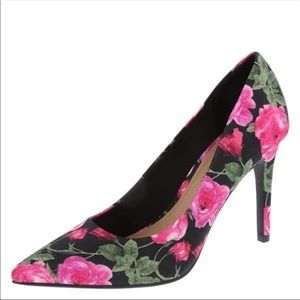 Christian Siriano Floral Pumps Size 7.5 Wide